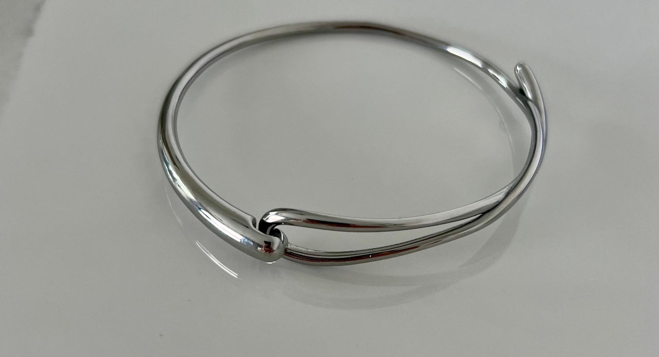 Iris Silver Bangle