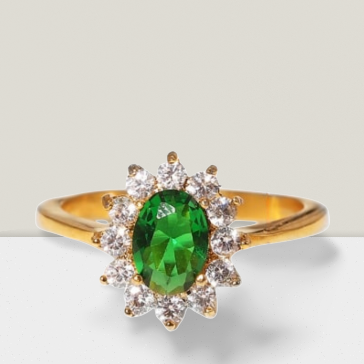 Diana Ring in Emerald